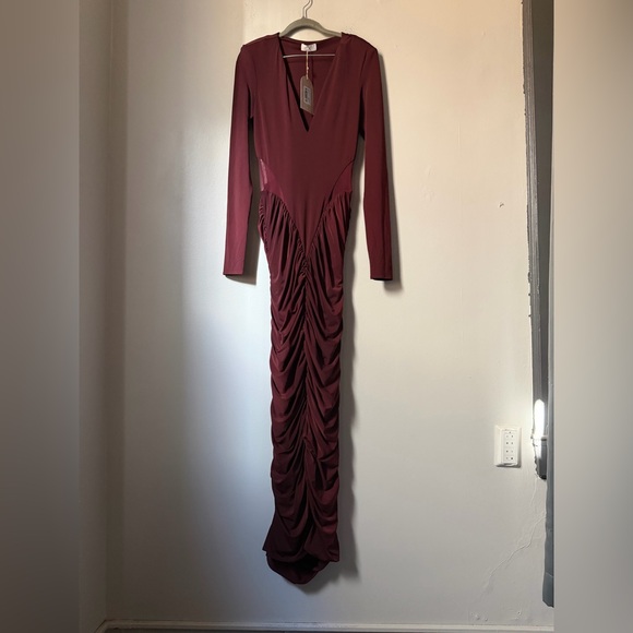 MESHKI Louanne Slinky Long Sleeve Maxi Dress - Burgundy size M NEW - Picture 3 of 6